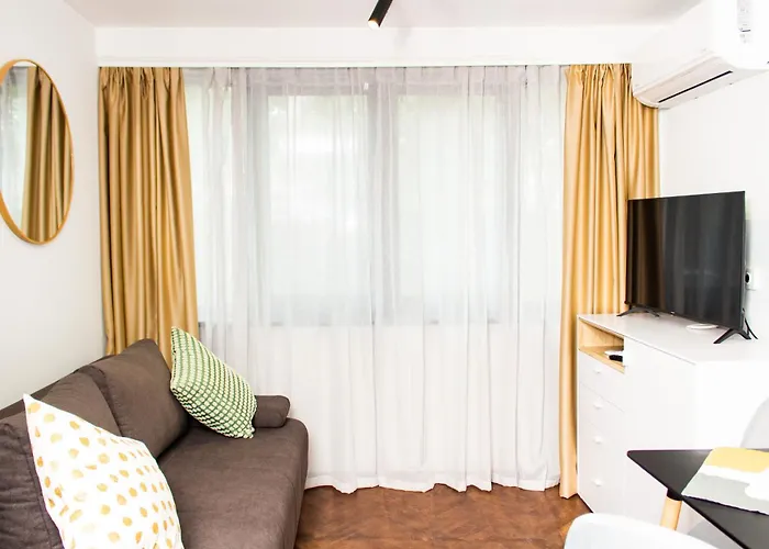 The Lion's - домът на лъва * Warna